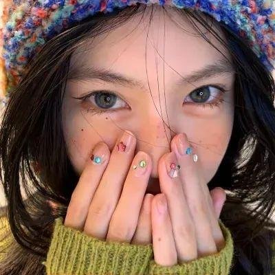 血染雪山红